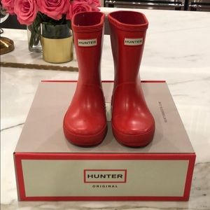 Classic Matte Red kids Hunter Rain Boots size 9